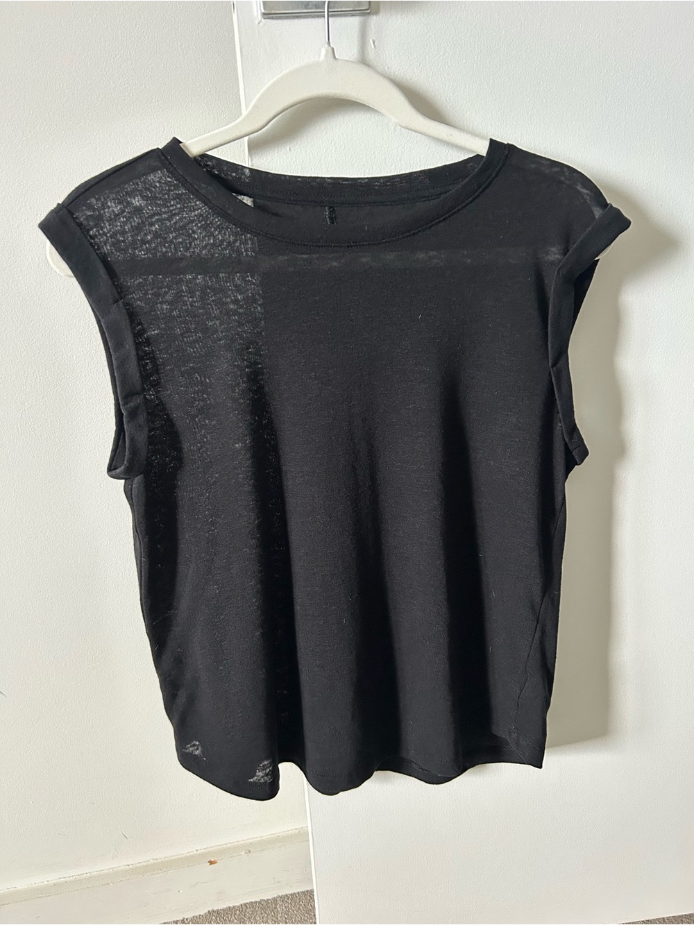 GAP Linen Blend Muscle Tank Top